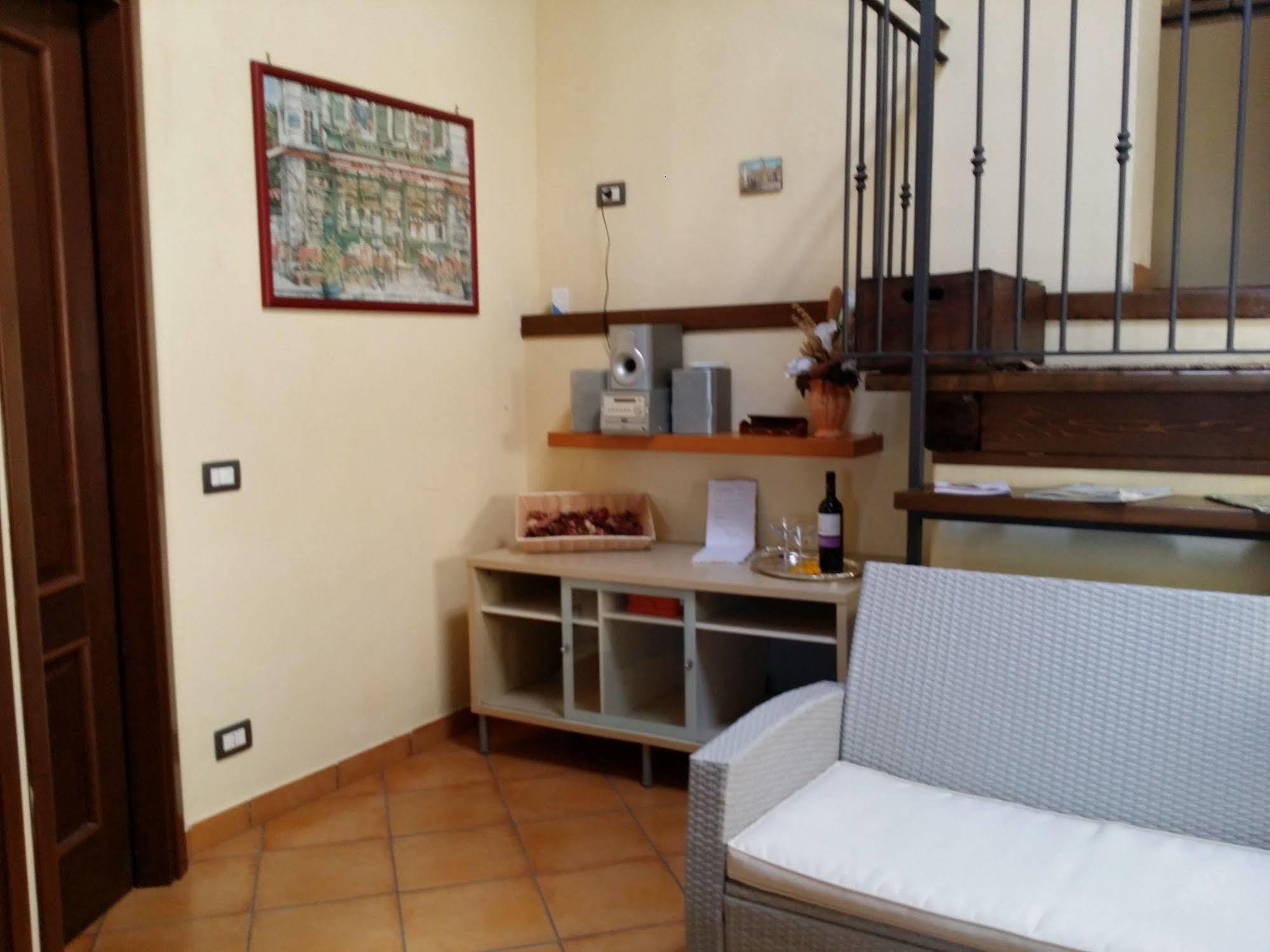 Casa Vacanza Spirito Libero Pianello  Luaran gambar
