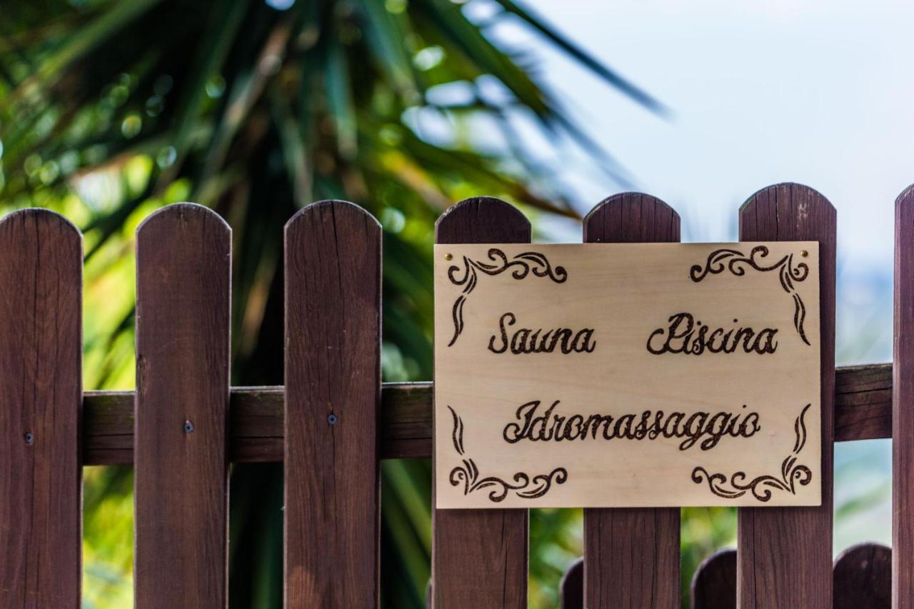 Casa Vacanza Spirito Libero Pianello  Luaran gambar