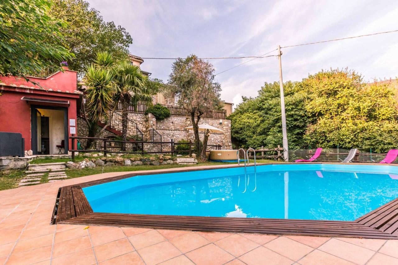 Casa Vacanza Spirito Libero Pianello  Luaran gambar