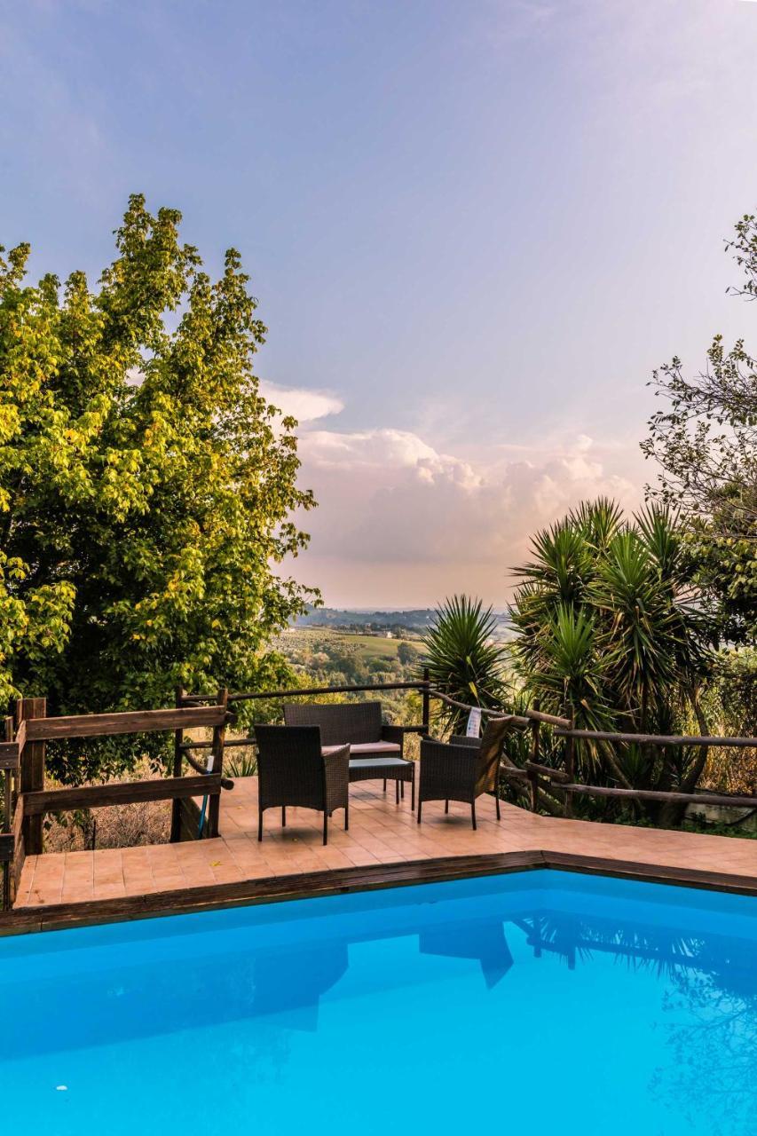 Casa Vacanza Spirito Libero Pianello  Luaran gambar