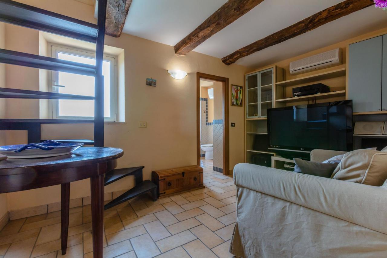 Casa Vacanza Spirito Libero Pianello  Luaran gambar